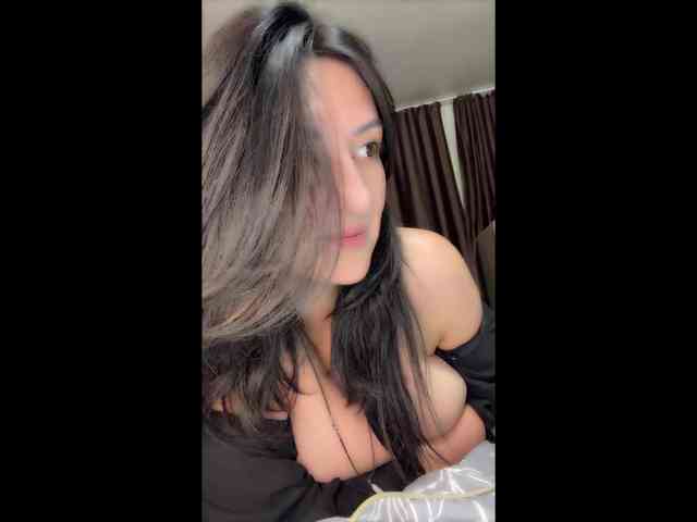 Misscraft48 webcam