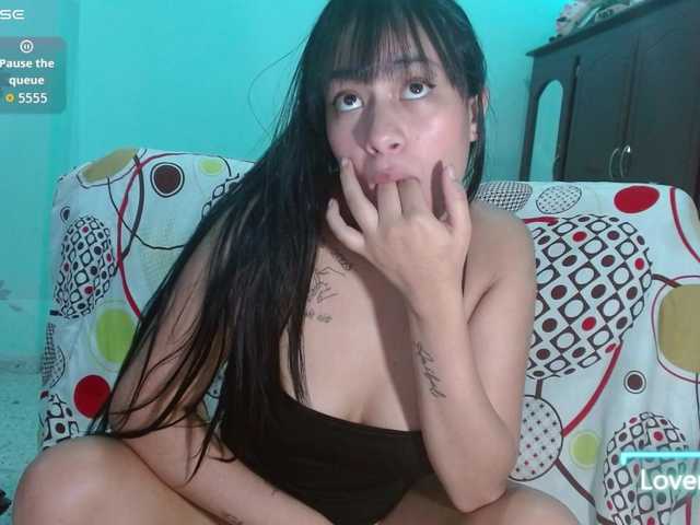 Carolina-wish live cam on BongaCams