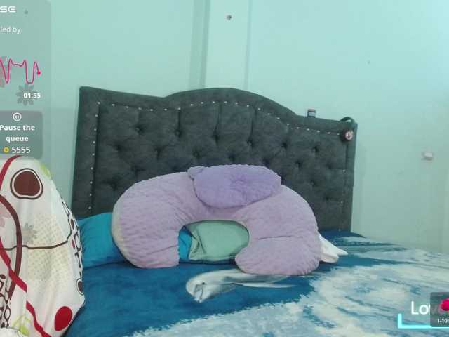 Carolina-wish live cam on BongaCams