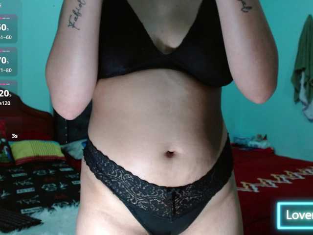 Carolina-wish live cam on BongaCams