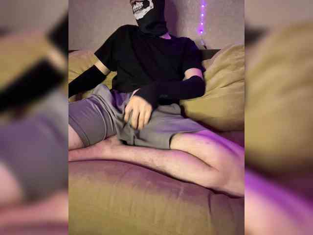 VelvetGaze1 webcam