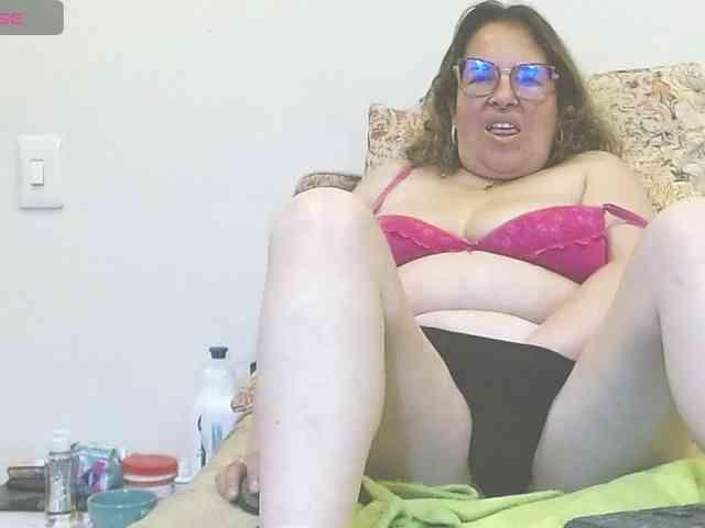 honeyhotpaty webcam