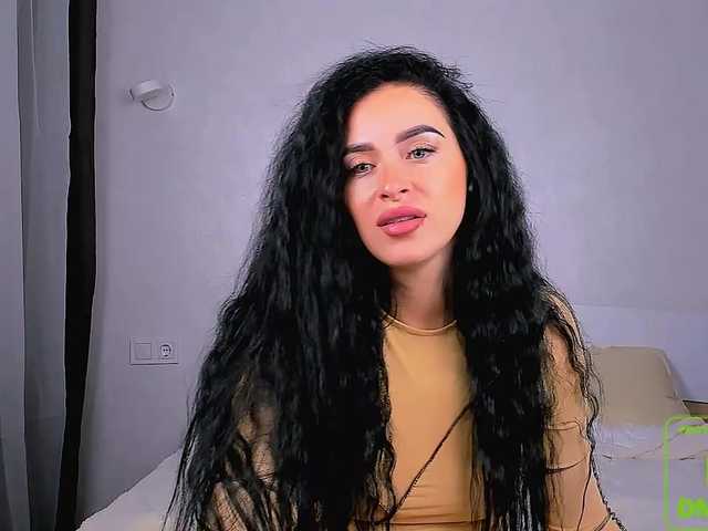 MisticFox live cam on BongaCams