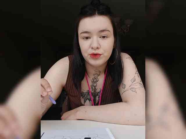Iraidalass webcam