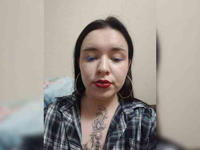 Iraidalass webcam