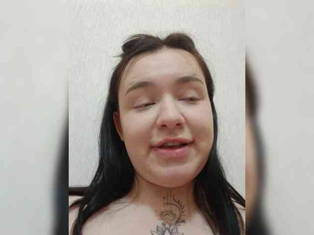 Iraidalass webcam