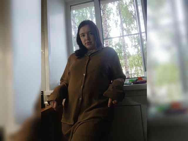 Iraidalass webcam