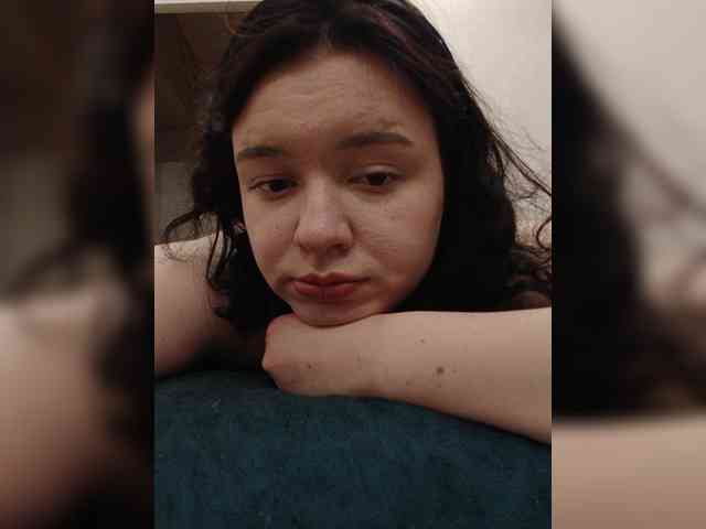 Iraidalass webcam