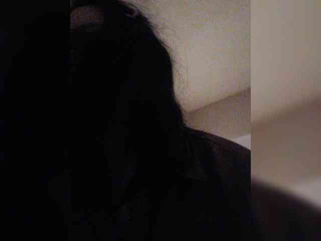 Iraidalass webcam