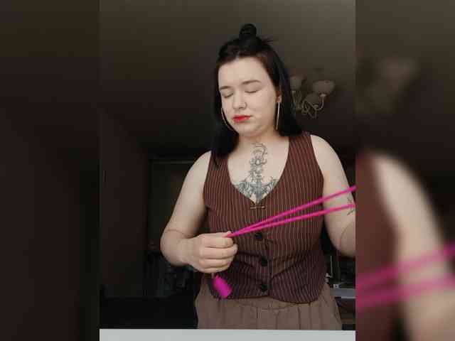 Iraidalass Live Webcam on BongaCams