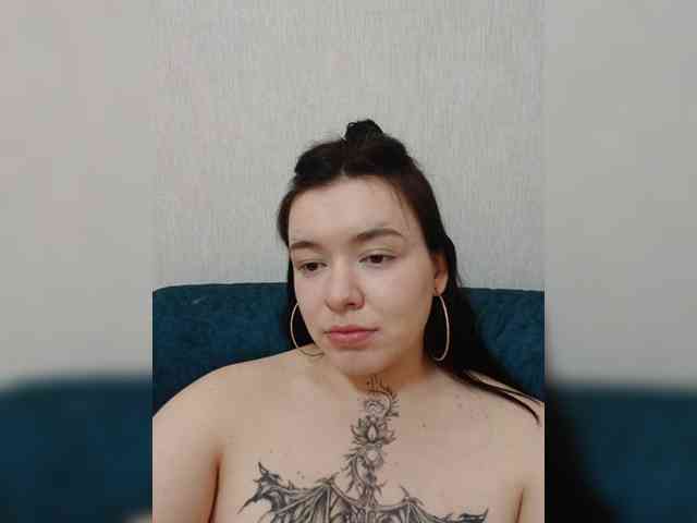 Iraidalass webcam