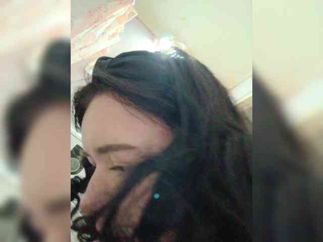 Iraidalass webcam