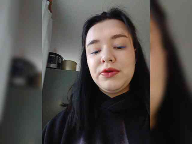 Iraidalass webcam