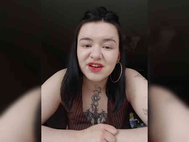 Iraidalass webcam