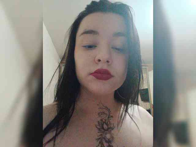 Iraidalass webcam