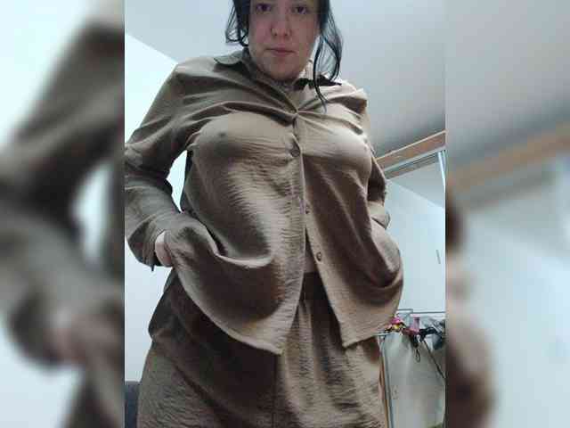 Iraidalass webcam
