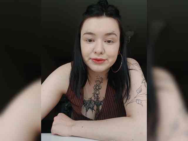 Iraidalass webcam