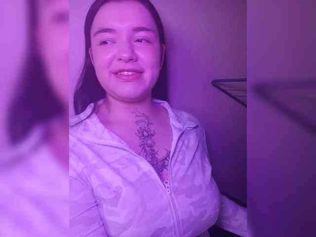 Iraidalass webcam