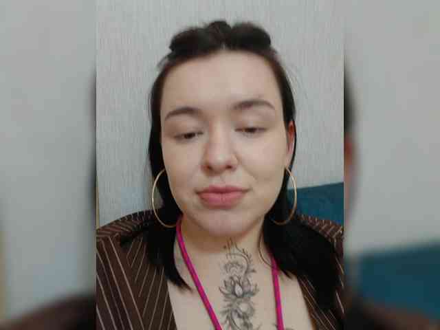 Iraidalass webcam