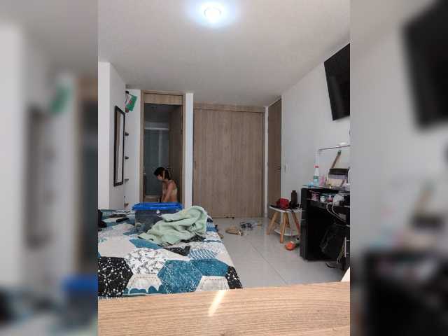 allisson-14 live cam on BongaCams
