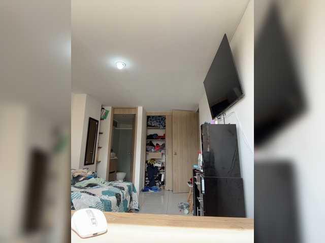allisson-14 live cam on BongaCams