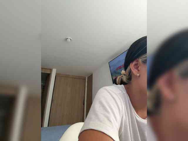 allisson-14 webcam
