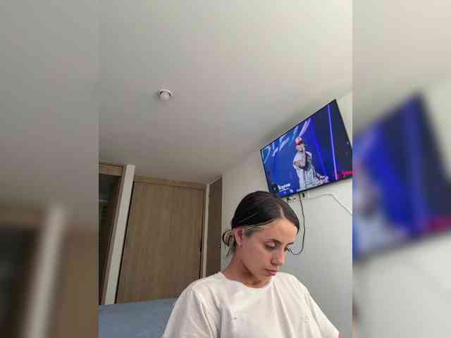 allisson-14 webcam