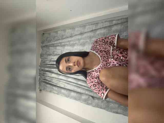 allisson-14 webcam