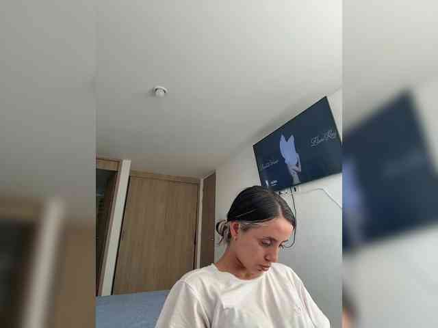 allisson-14 webcam
