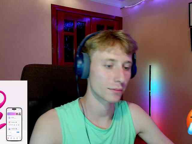 Elian-25 Sex Cam Show