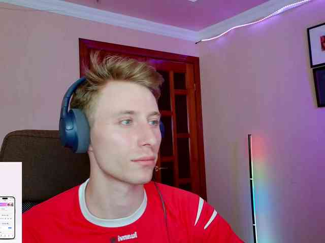 Elian-25 Sex Cam Show