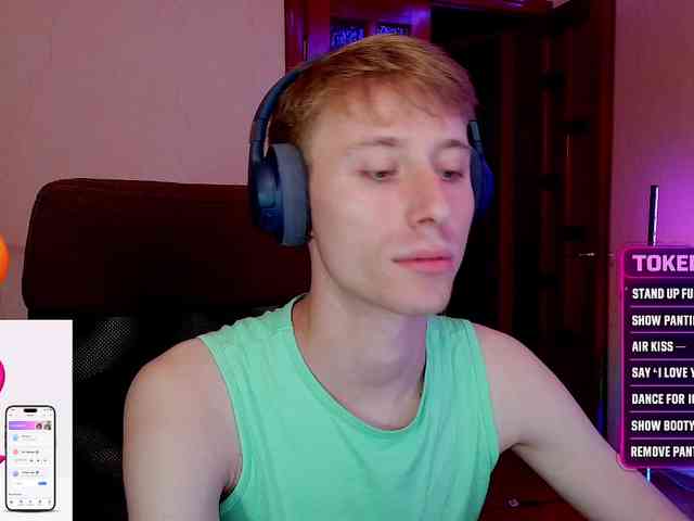 Elian-25 Sex Cam Show