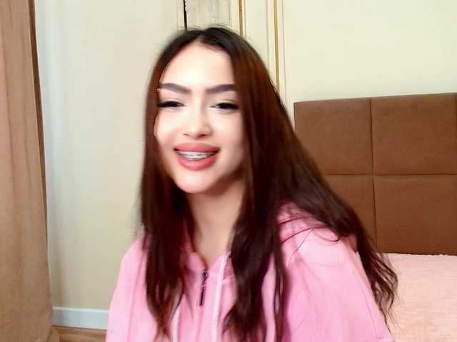 maddieperezzz live cam on BongaCams
