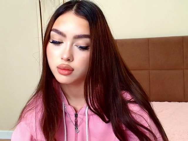 maddieperezzz live cam on BongaCams