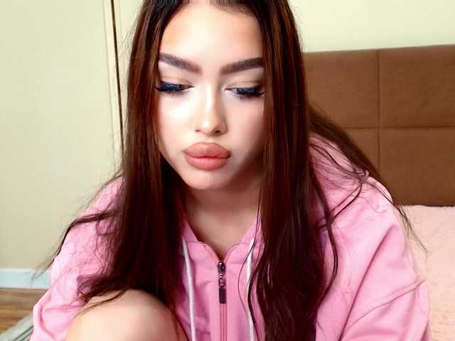 maddieperezzz live cam on BongaCams