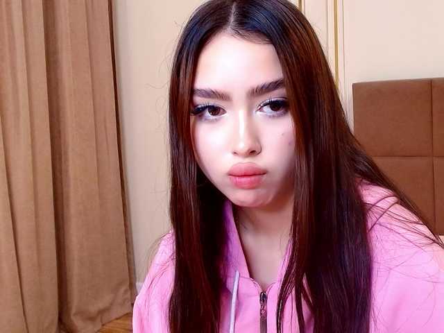 maddieperezzz live cam on BongaCams
