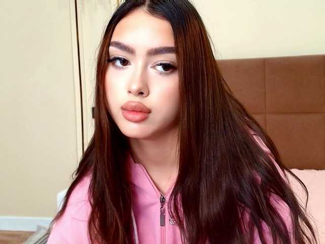 maddieperezzz live cam on BongaCams