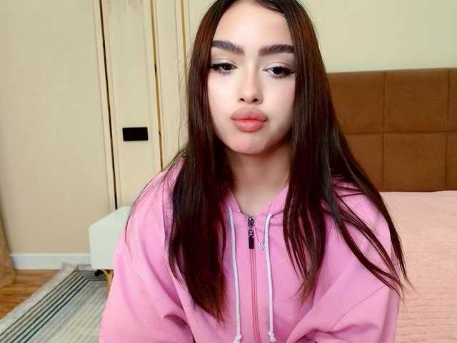 maddieperezzz live cam on BongaCams