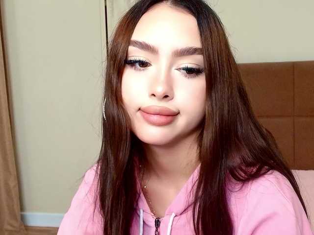 maddieperezzz live cam on BongaCams