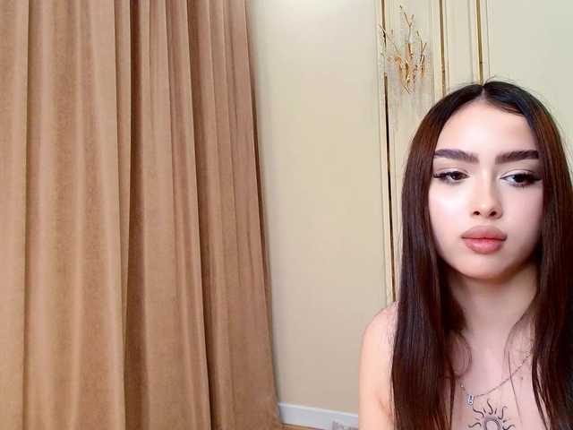 maddieperezzz live cam on BongaCams