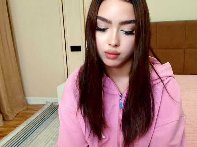 maddieperezzz live cam on BongaCams