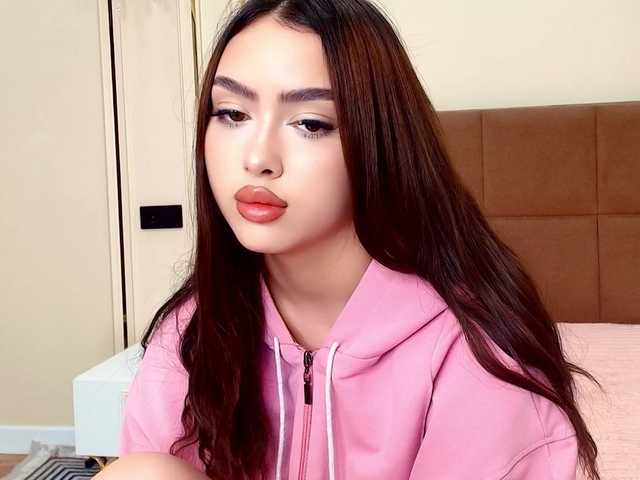 maddieperezzz live cam on BongaCams