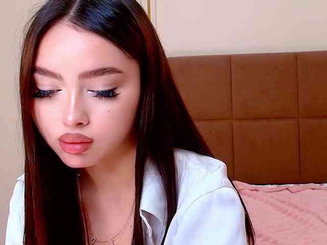 maddieperezzz webcam