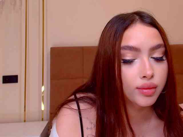 maddieperezzz webcam