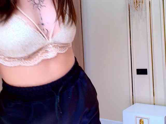 maddieperezzz webcam