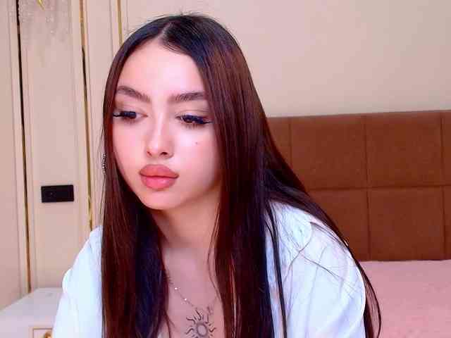 maddieperezzz webcam
