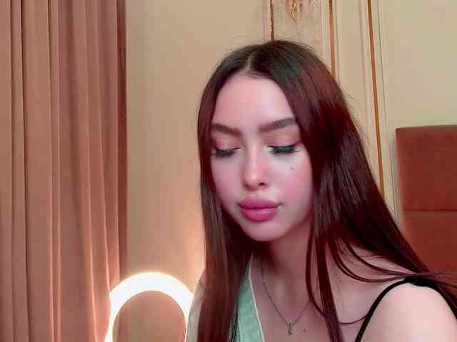 maddieperezzz webcam