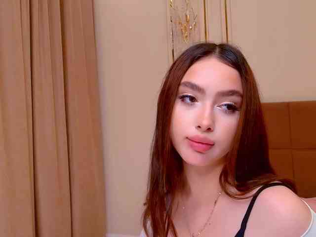 maddieperezzz webcam