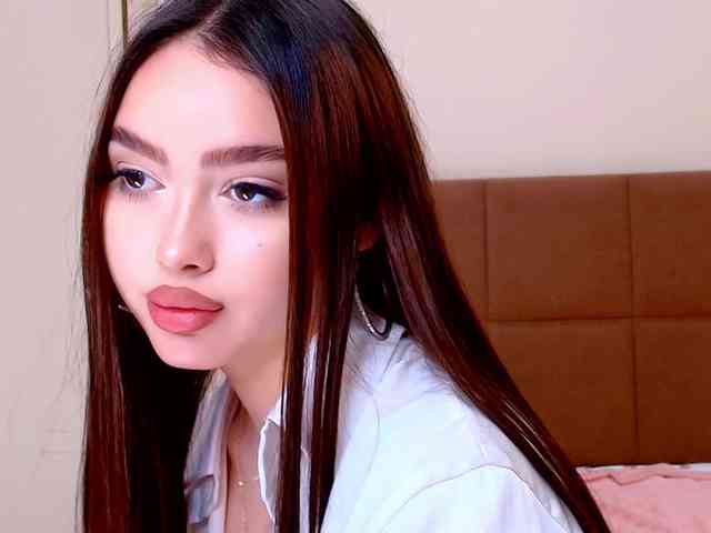 maddieperezzz webcam