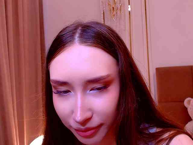 モデル: babylalisa